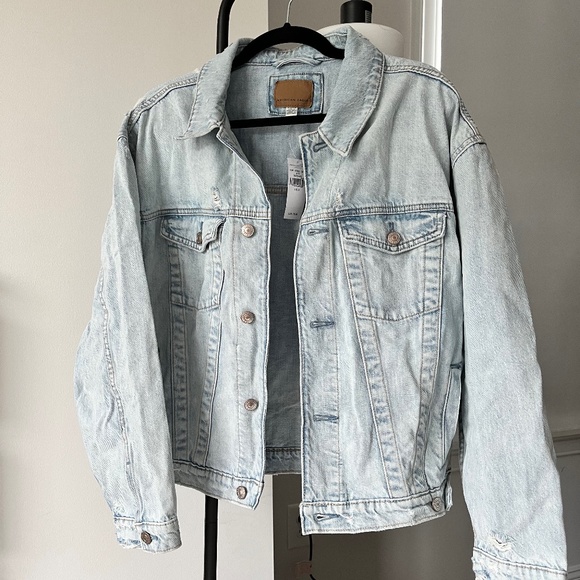 AE ‘90s Boyfriend Oversized Denim Jacket - Picture 1 of 7